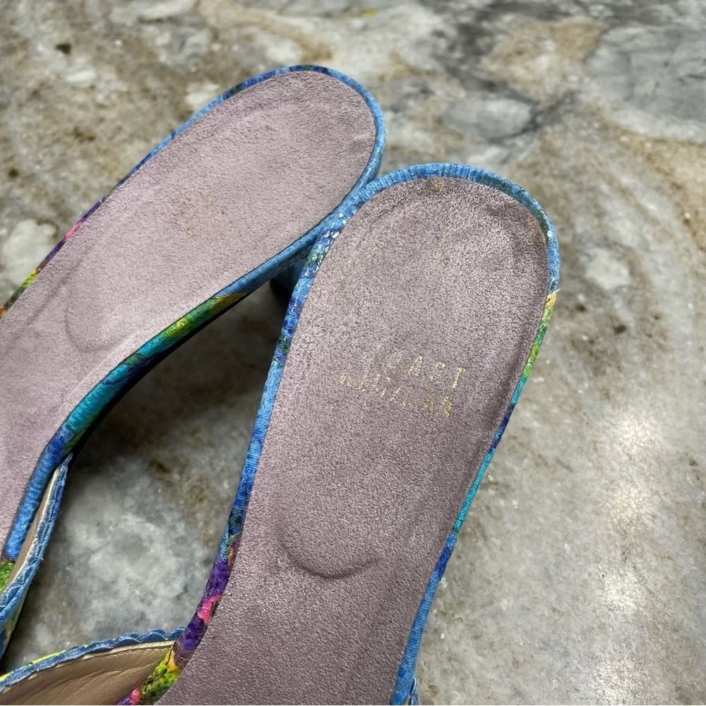 Stuart Weitzman Vintage Kitten Heel Floral Sandals Women’s 7.5 - Picture 10 of 13